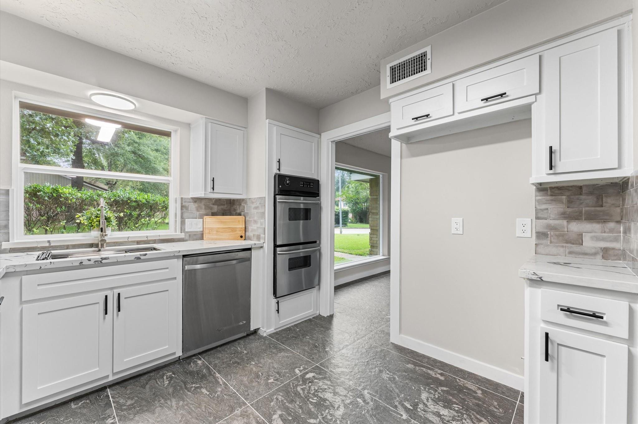 3538 Glenwood Springs Drive