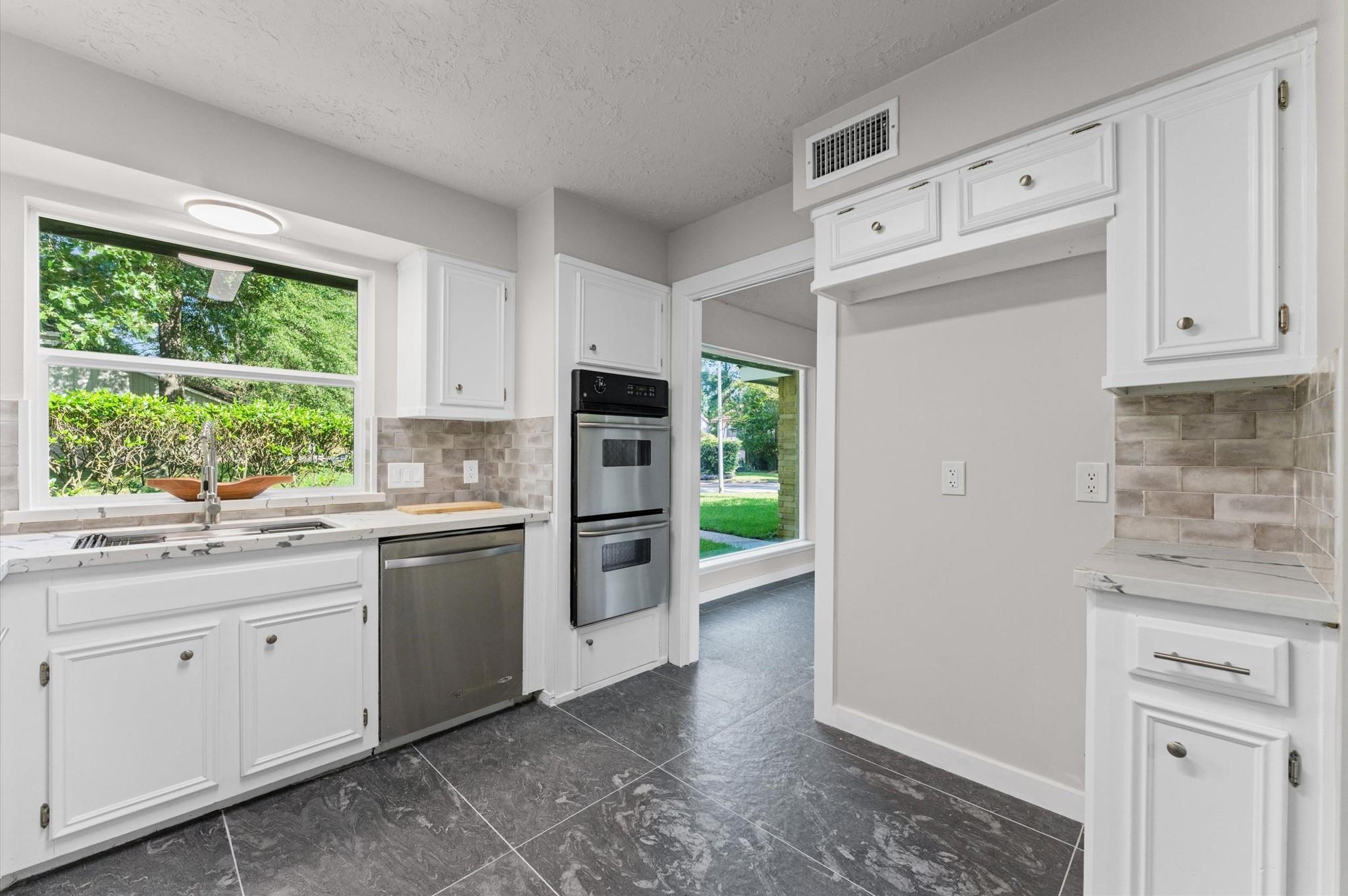 3538 Glenwood Springs Drive