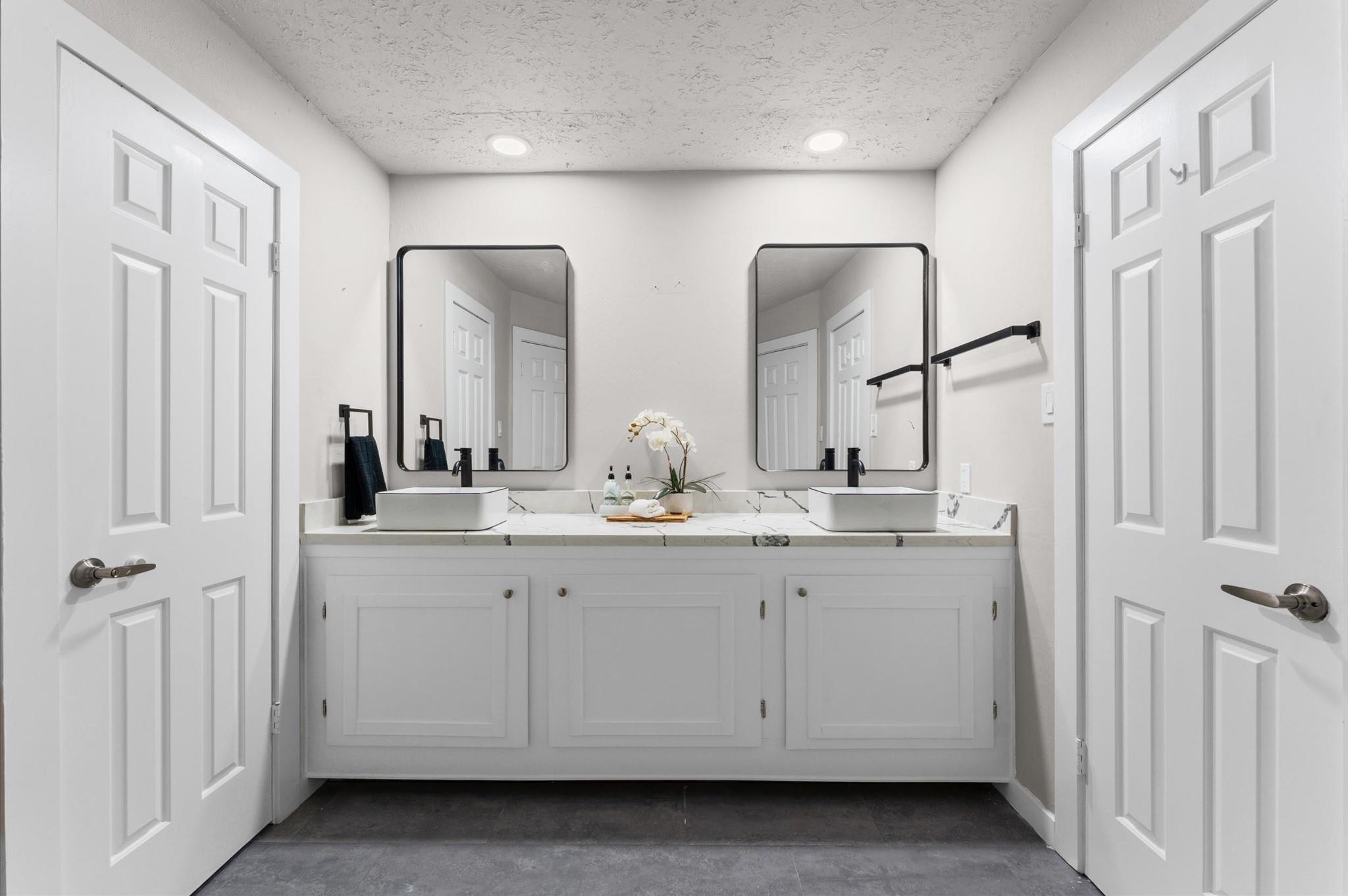 3538 Glenwood Springs Drive