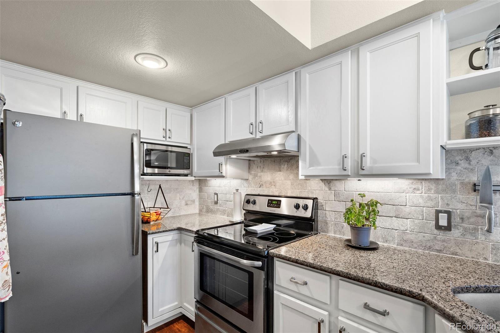 4760 S Wadsworth Boulevard Unit: K205