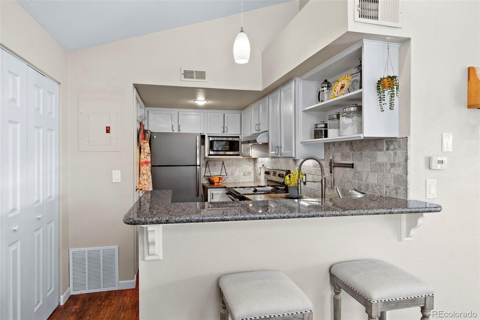 4760 S Wadsworth Boulevard Unit: K205