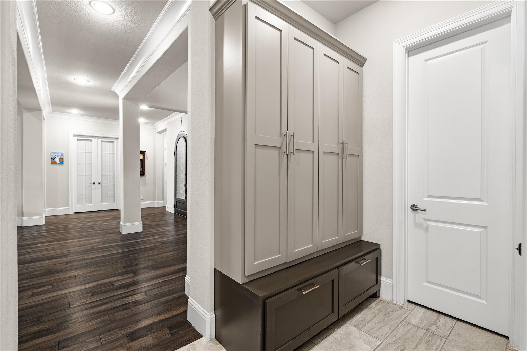 6918 Champion Trail