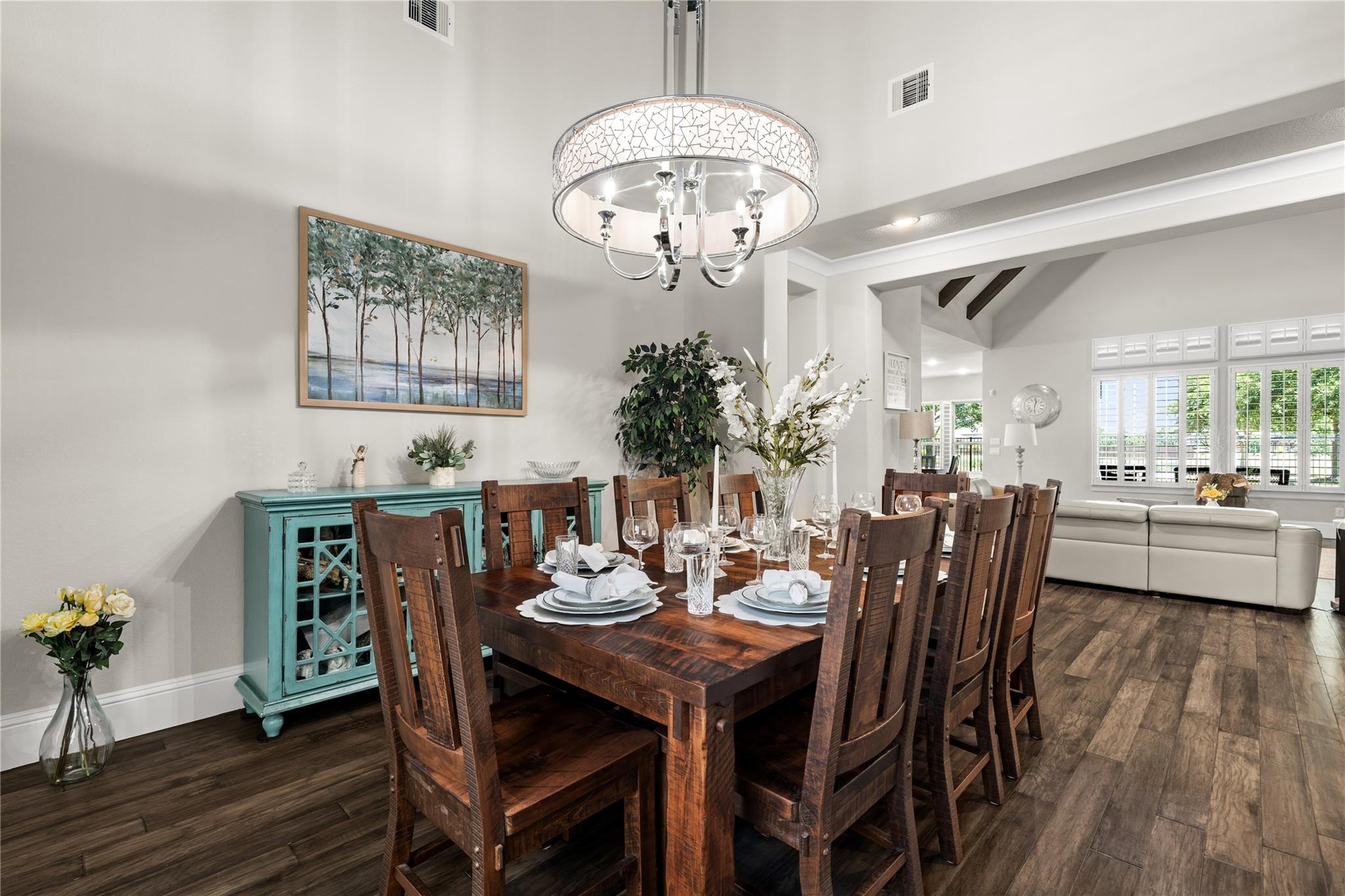6918 Champion Trail