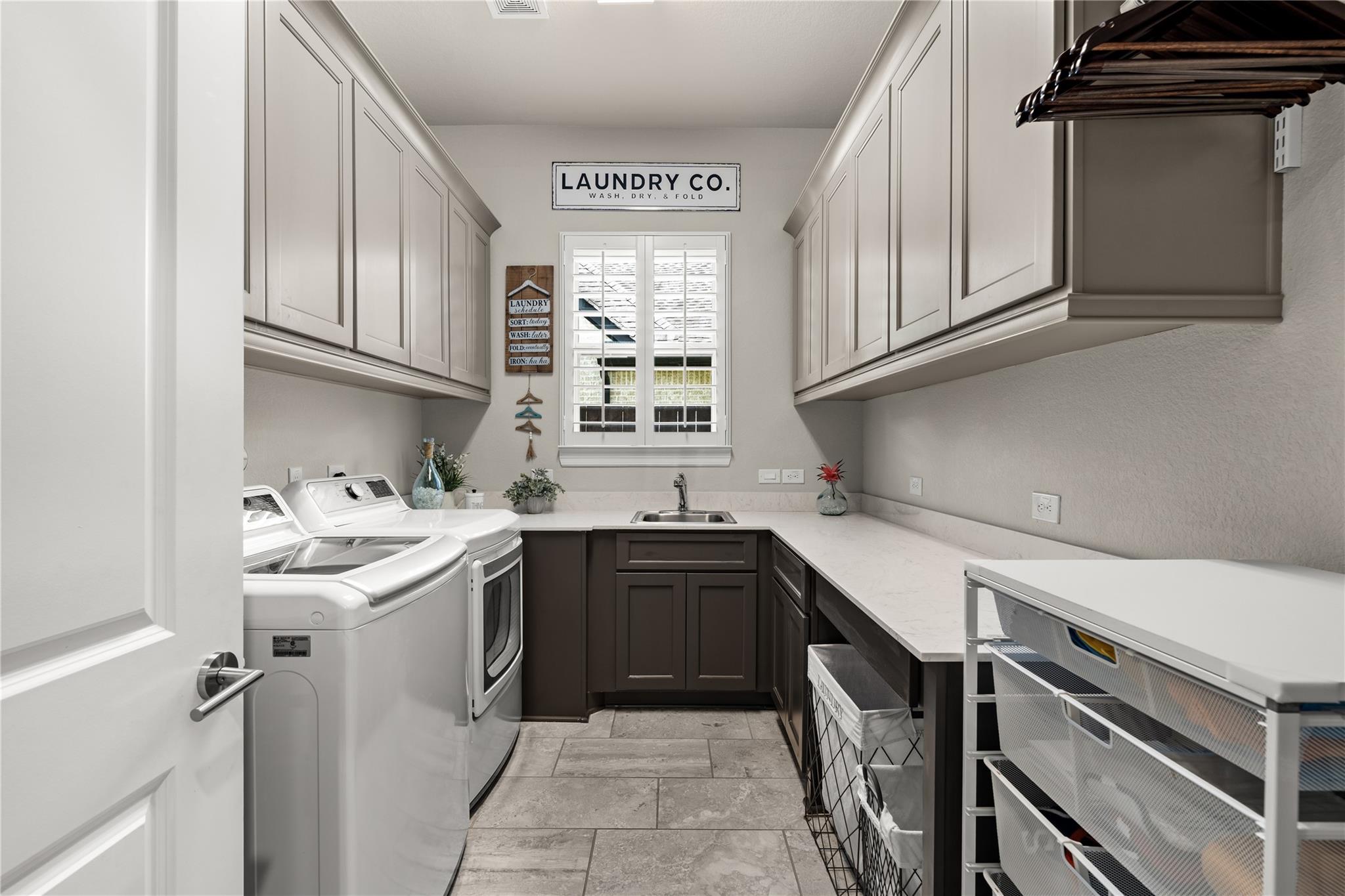 6918 Champion Trail
