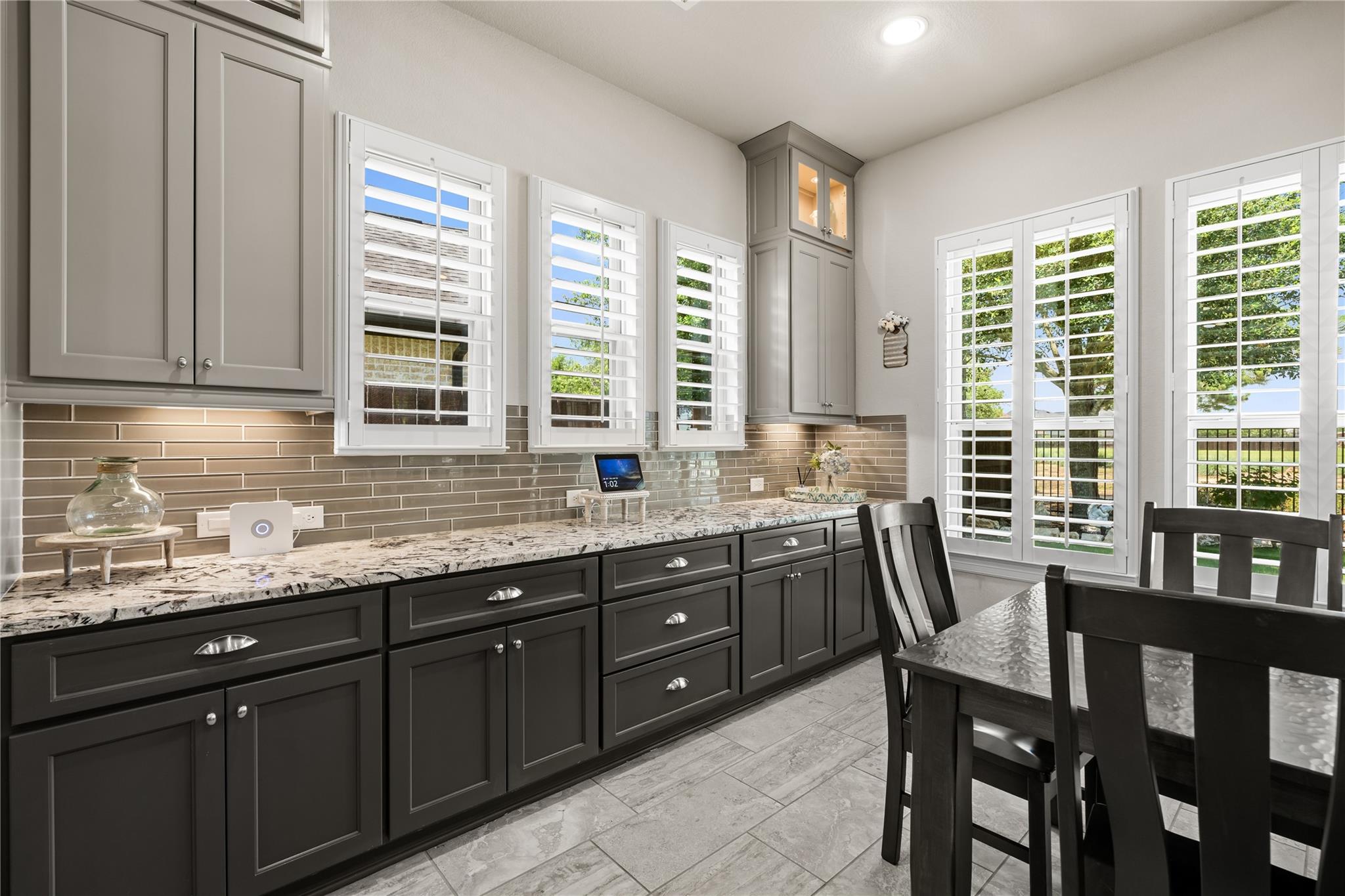 6918 Champion Trail