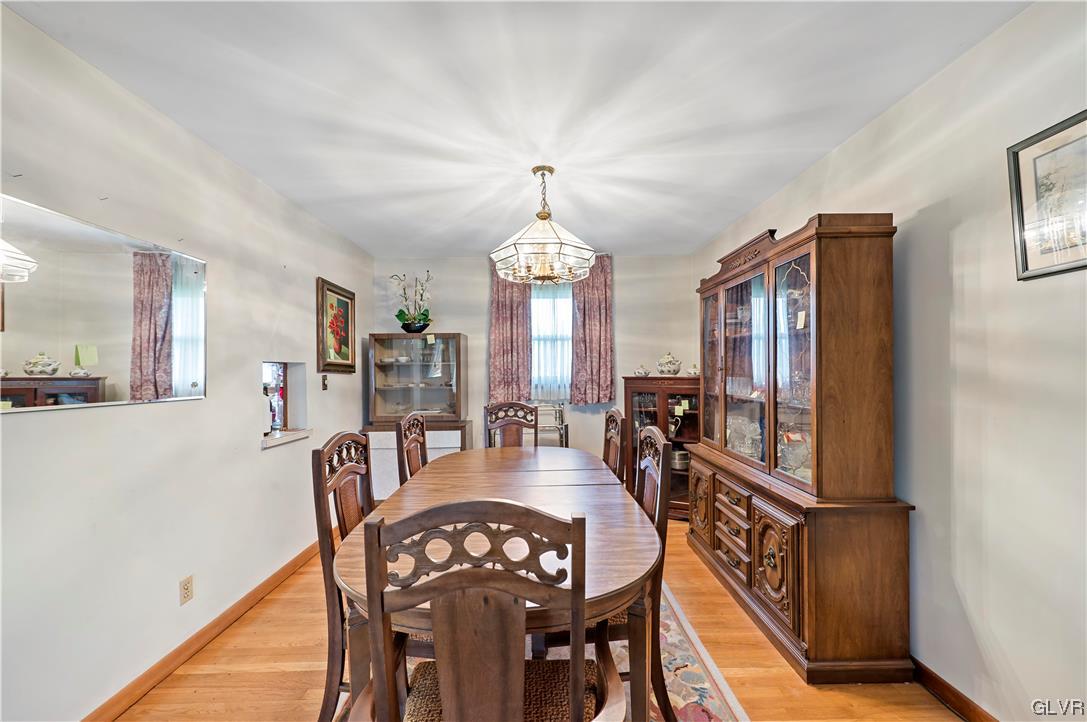 2239 Lafayette Avenue