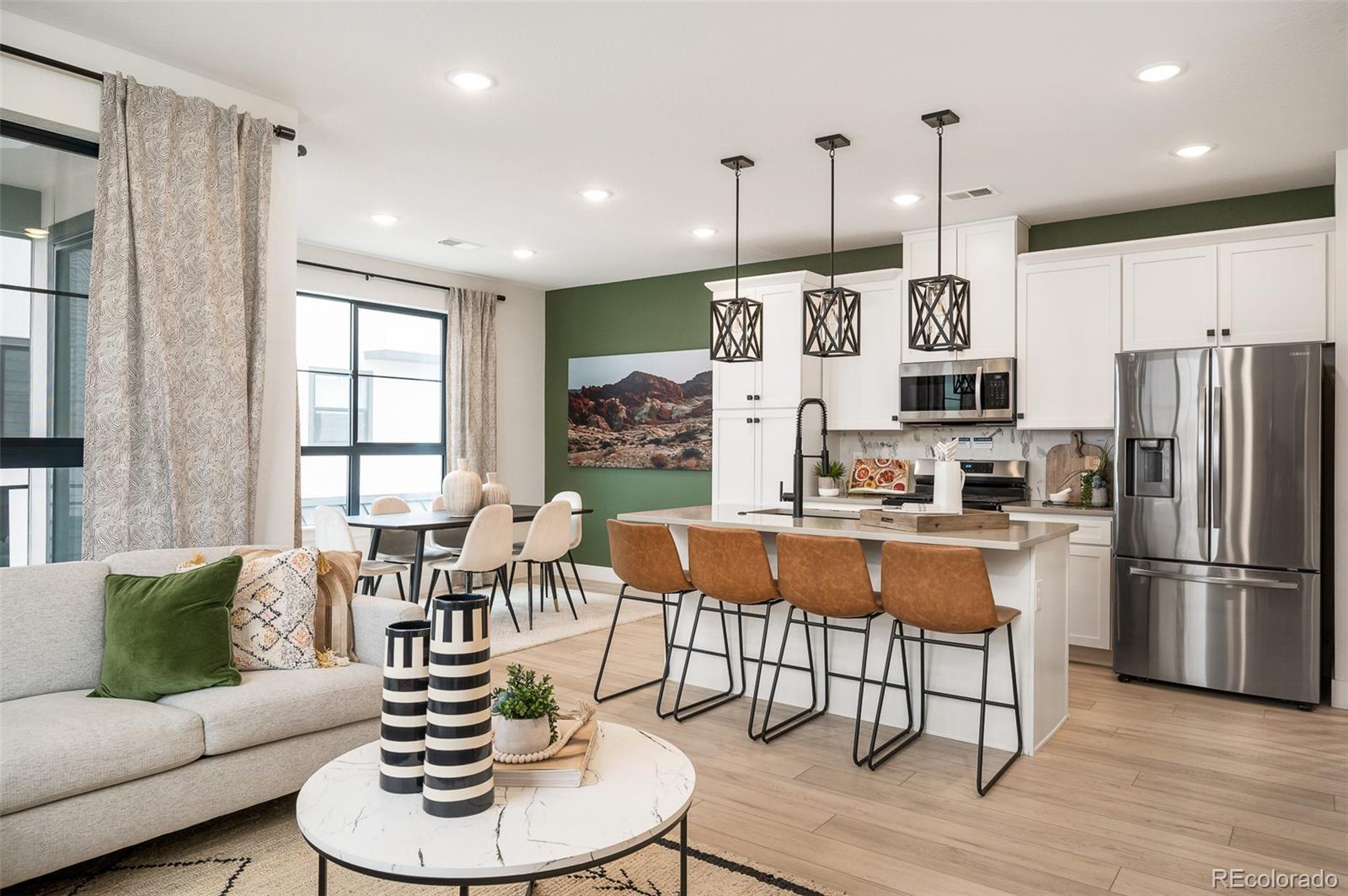 2046 S Holly Street Unit: 3