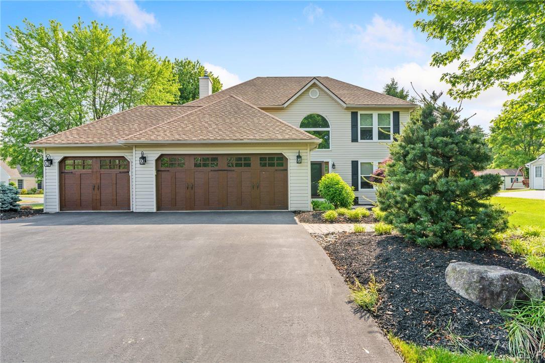 2525 River Rock Drive