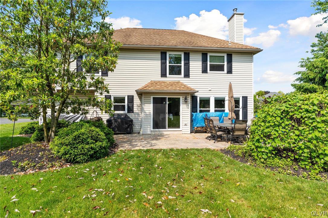 2525 River Rock Drive
