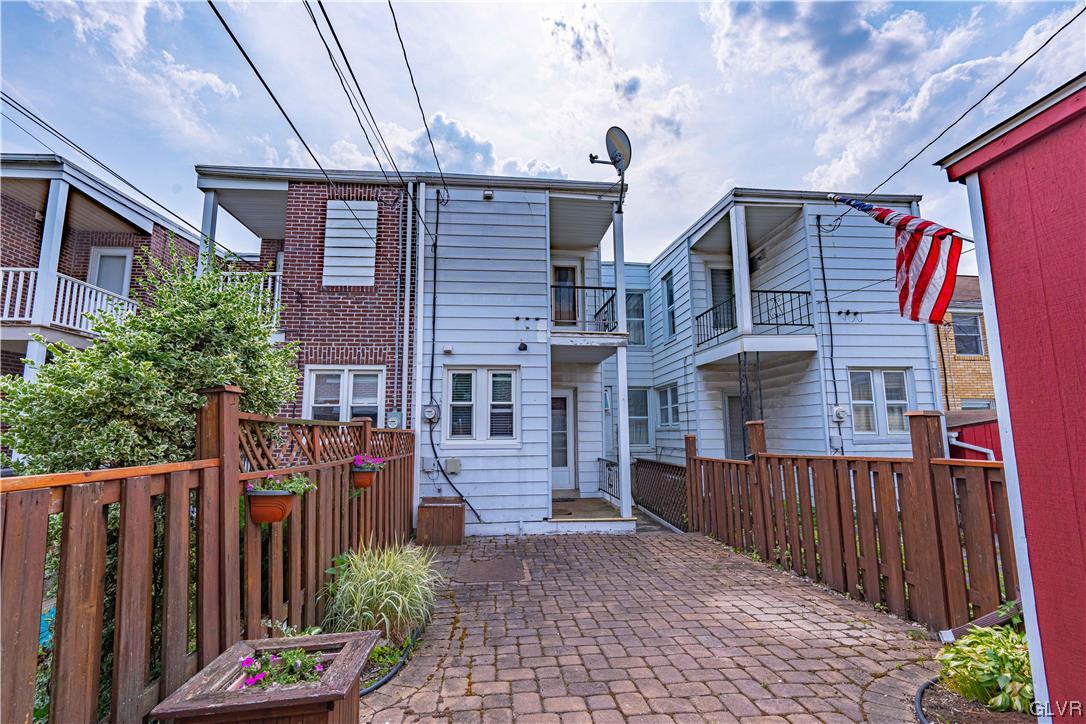 225 South 18th Street