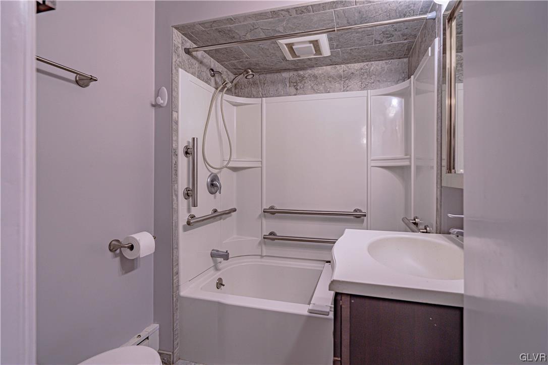 225 South 18th Street