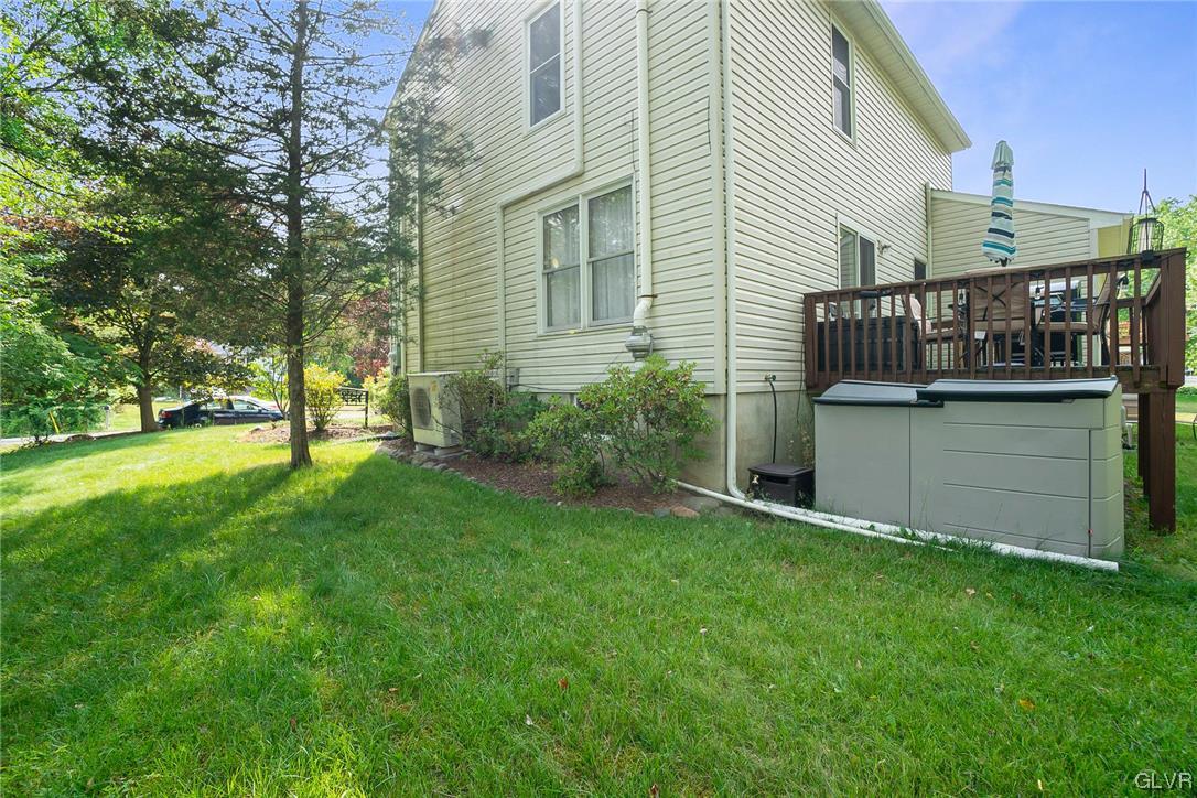 2138 Clearview Avenue