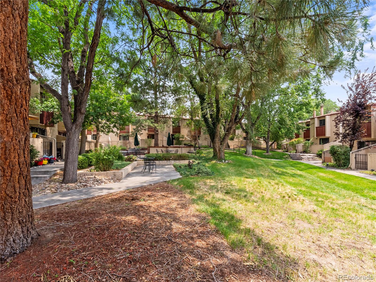 1060 S Parker Road Unit: 13