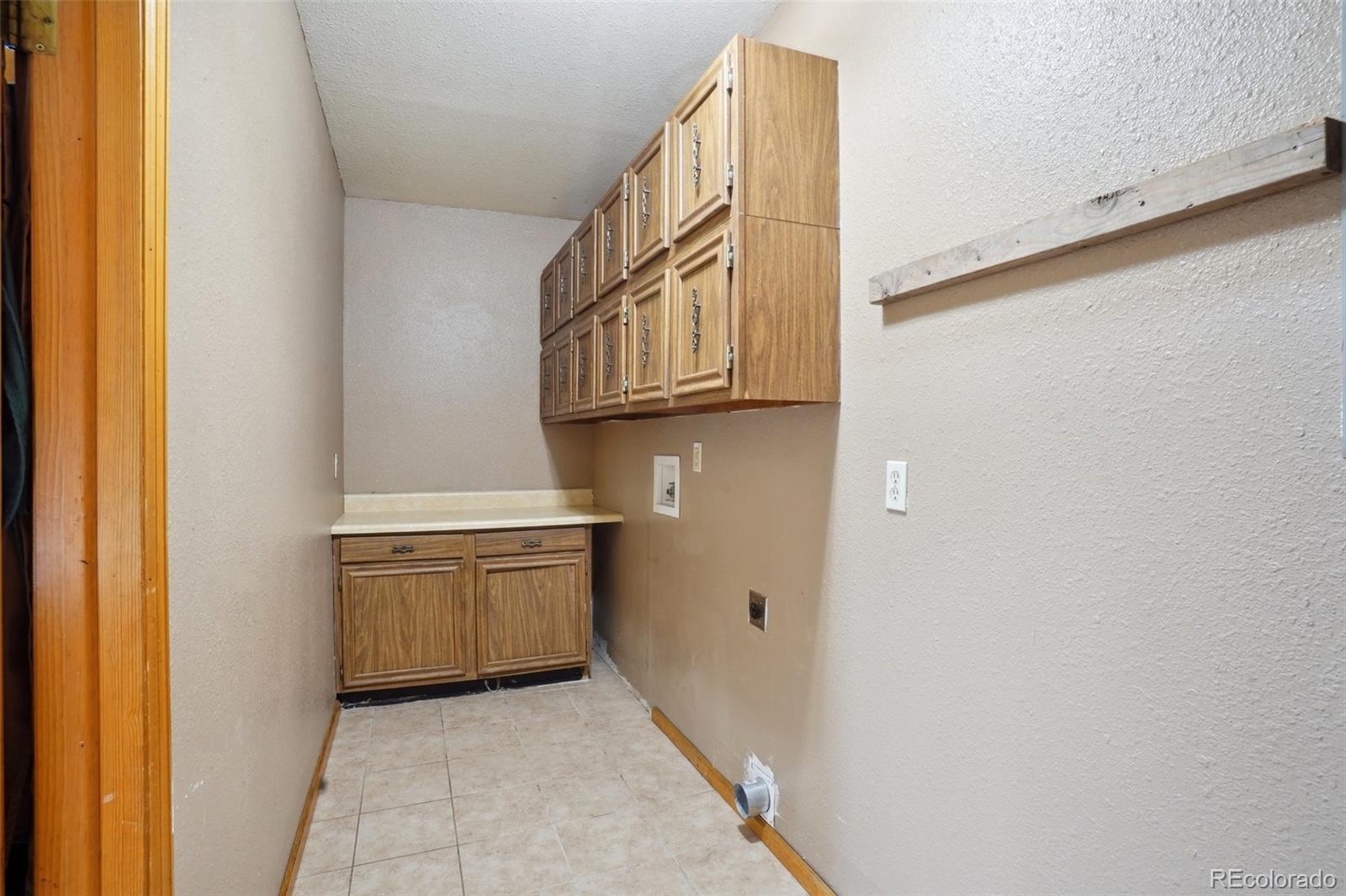 304 Iris Drive