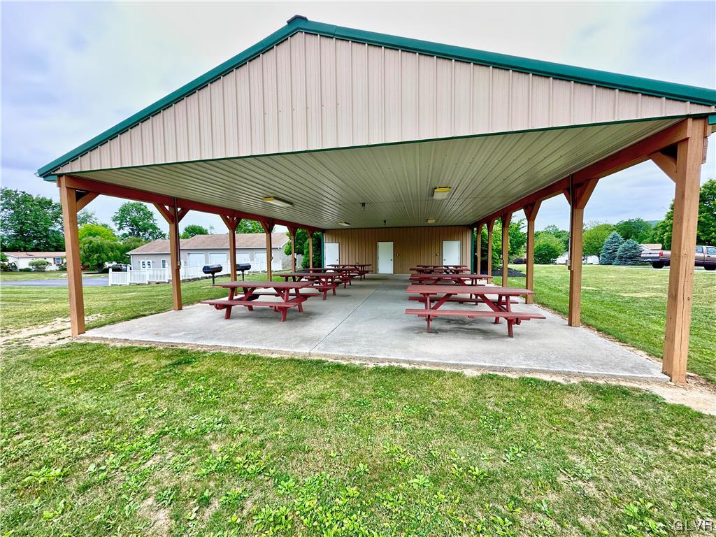 4182 Heritage Lane