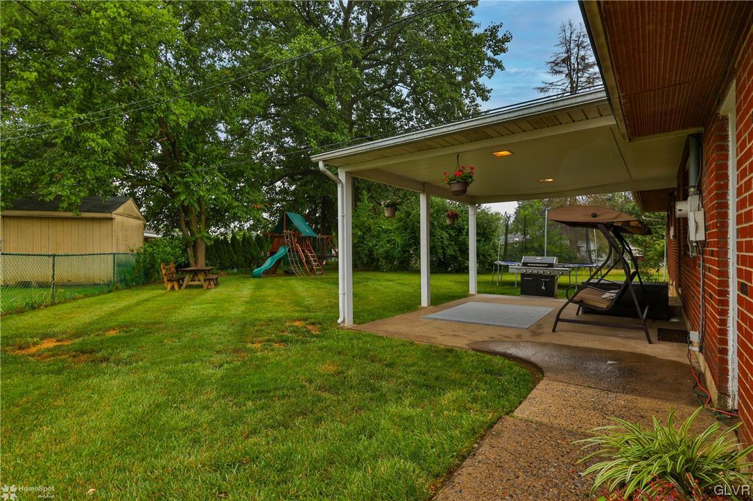1128 West Tyler Street