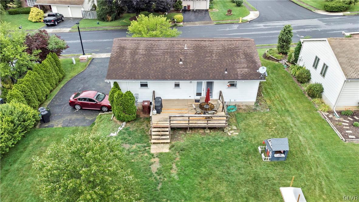 1988 Linden Lane