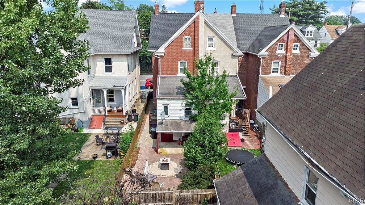 731 High Street