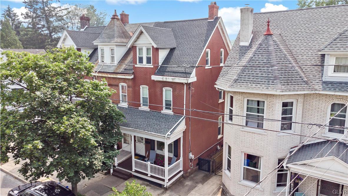 731 High Street