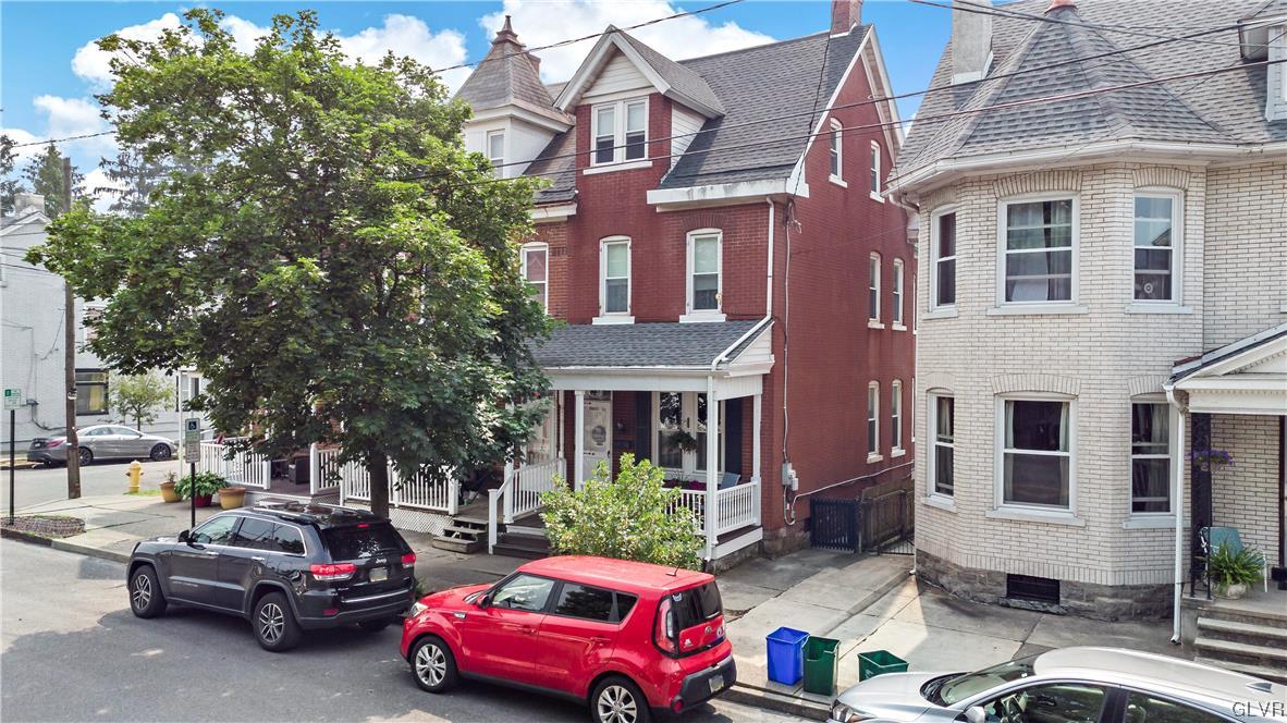 731 High Street