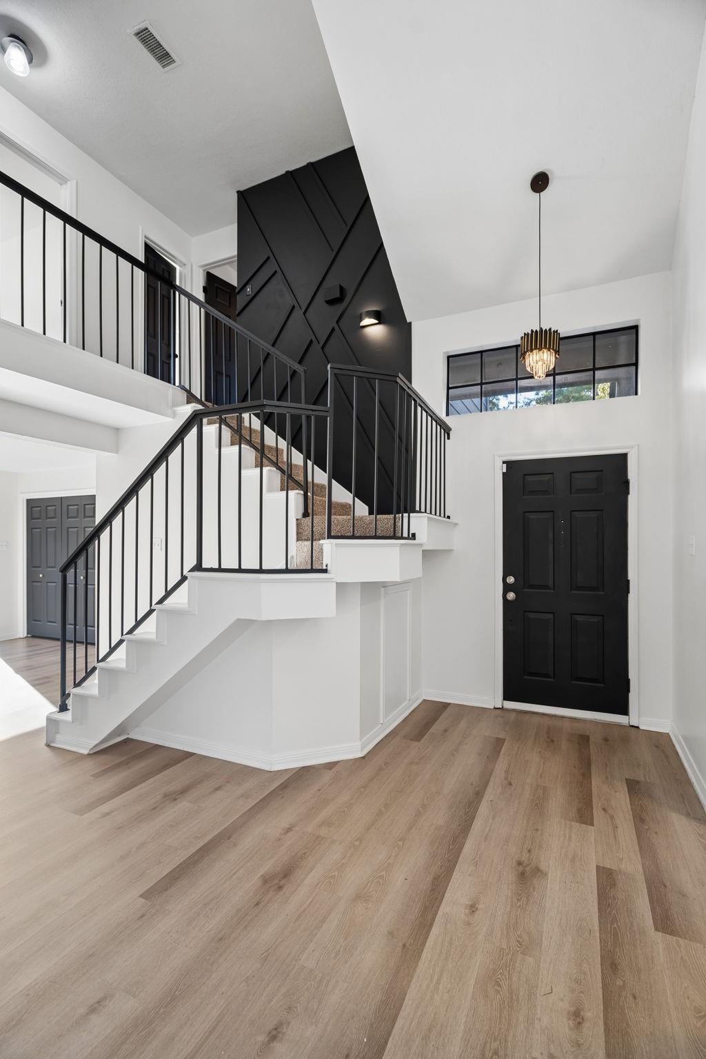 3515 Grove Oaks Drive