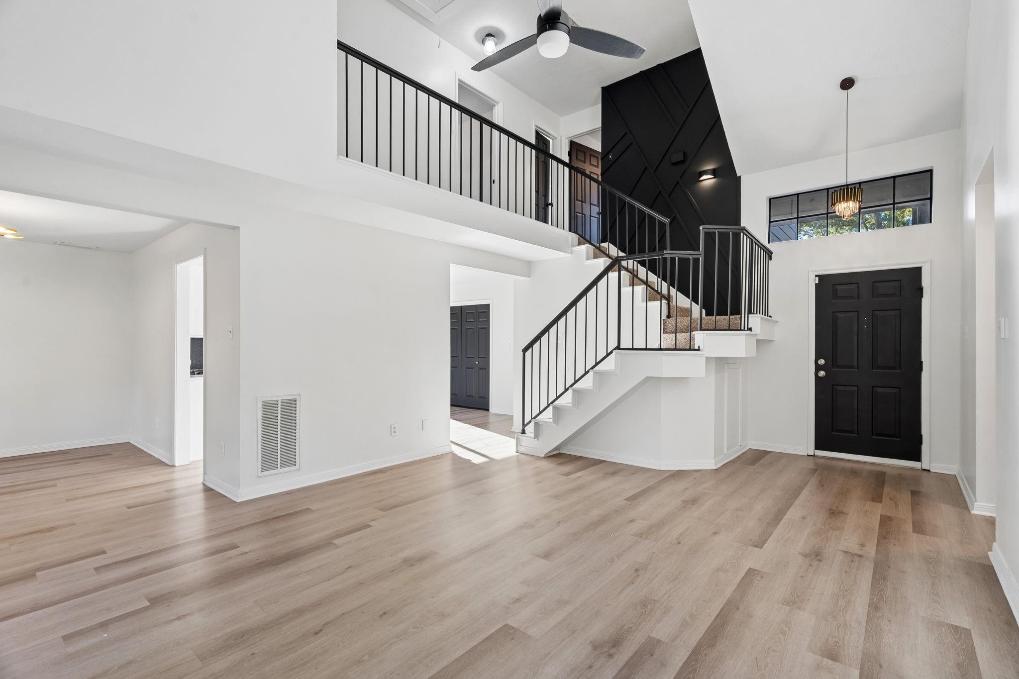 3515 Grove Oaks Drive