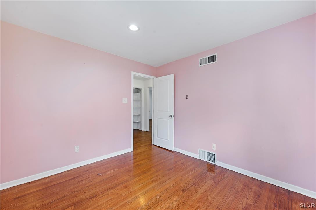207 Delaware Lane
