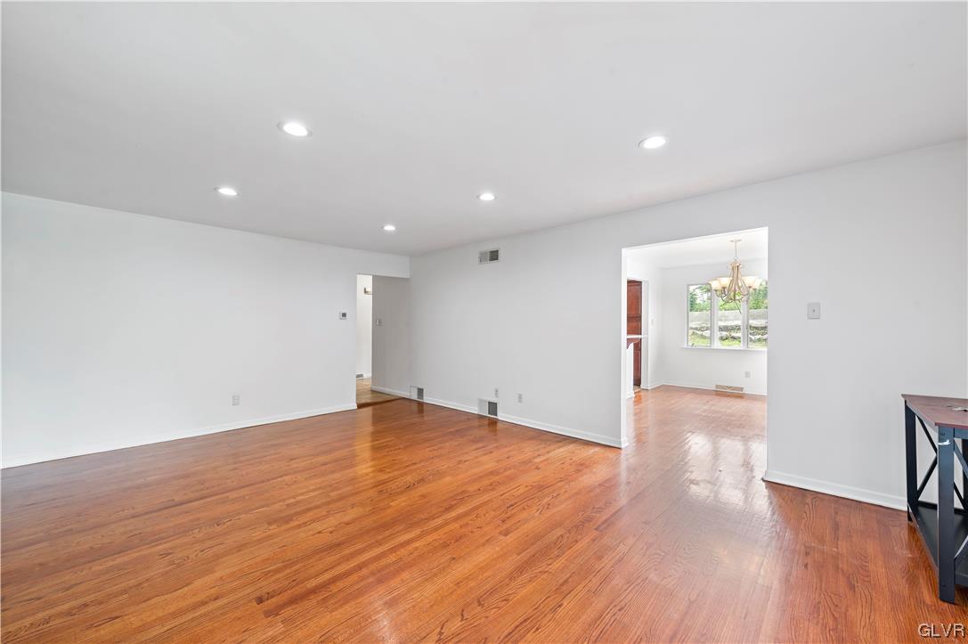 207 Delaware Lane