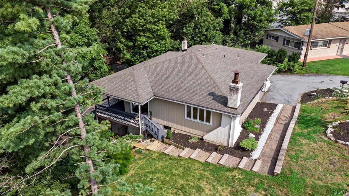 207 Delaware Lane
