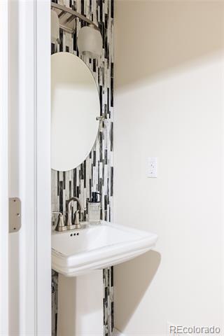 2899 Trinity Loop
