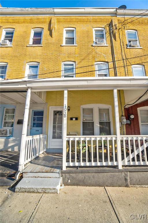1038 Spring Garden Street