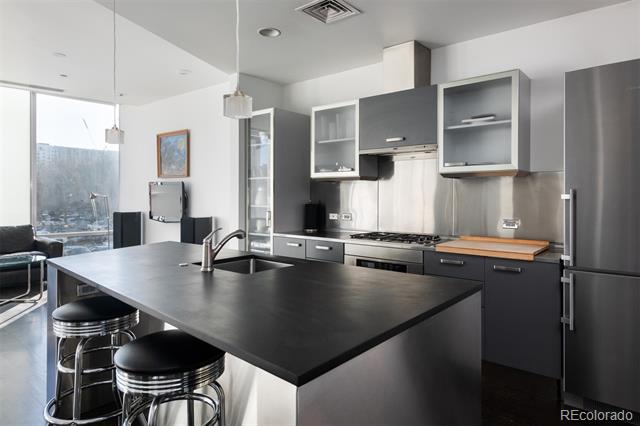 55 W 12th Avenue Unit: 211