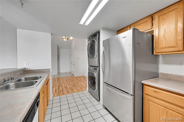 12233 W Cross Drive Unit: 301