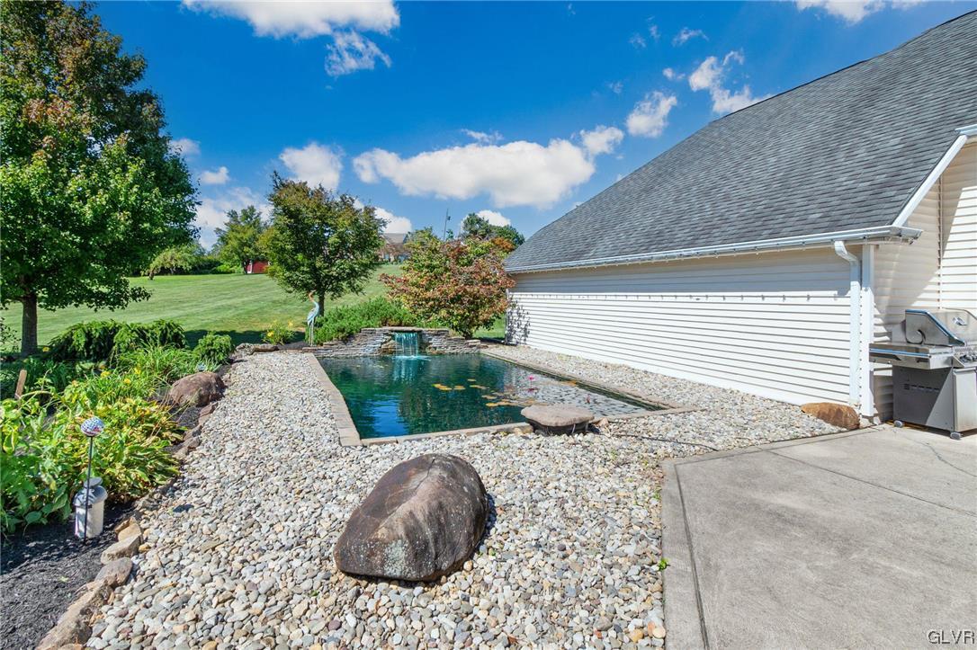 6504 Stationview West