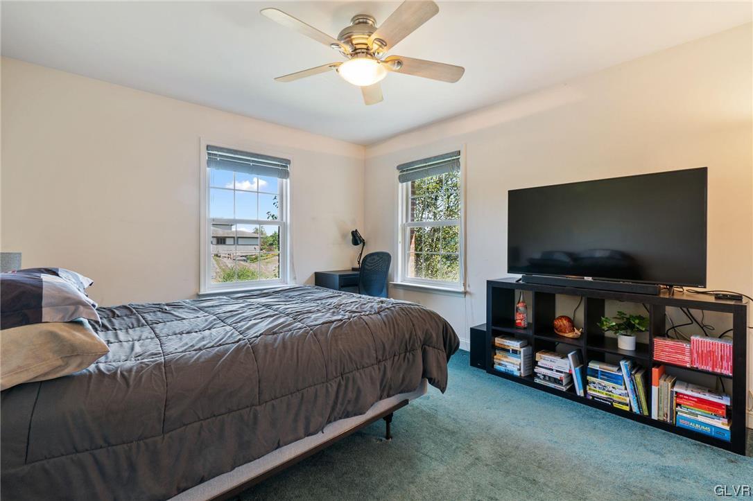 6504 Stationview West