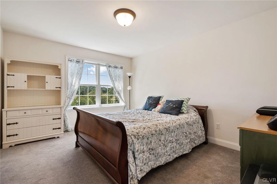 6504 Stationview West