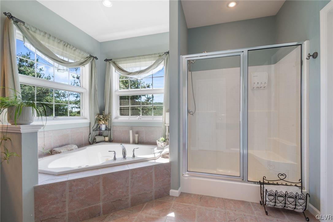 6504 Stationview West