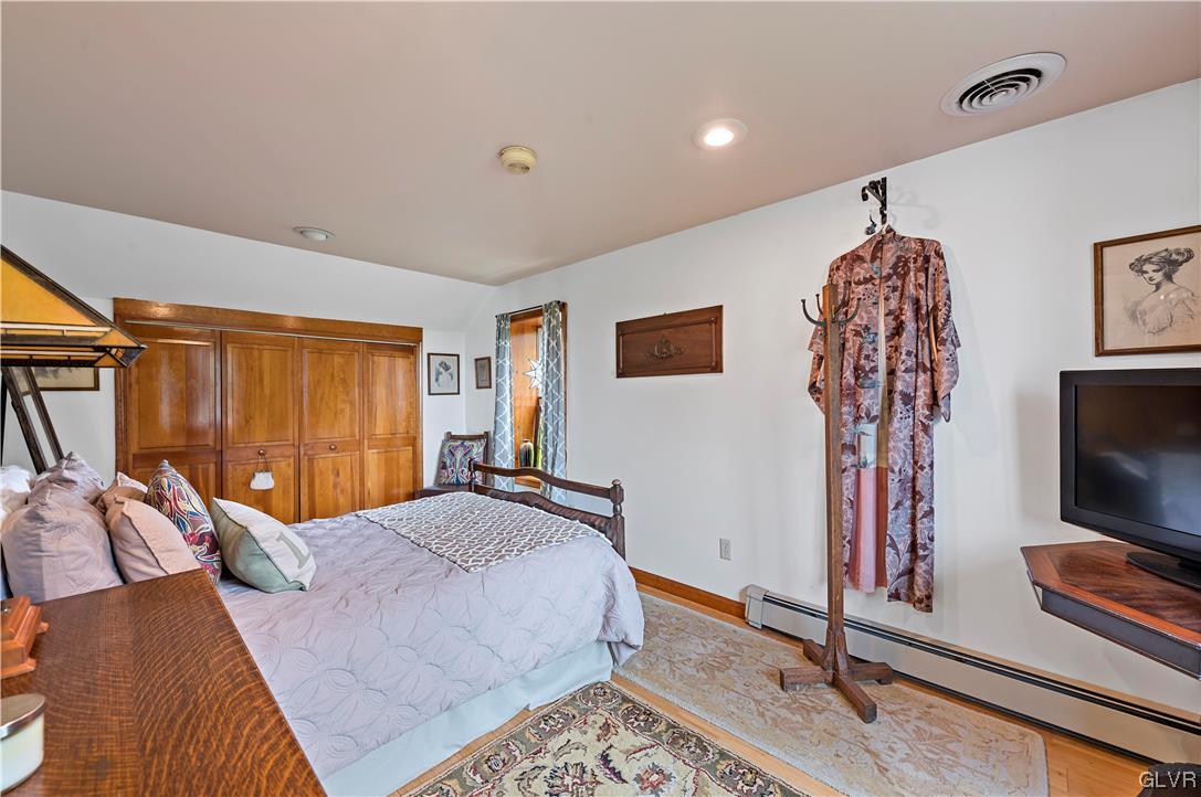 6175 Weaversville Road