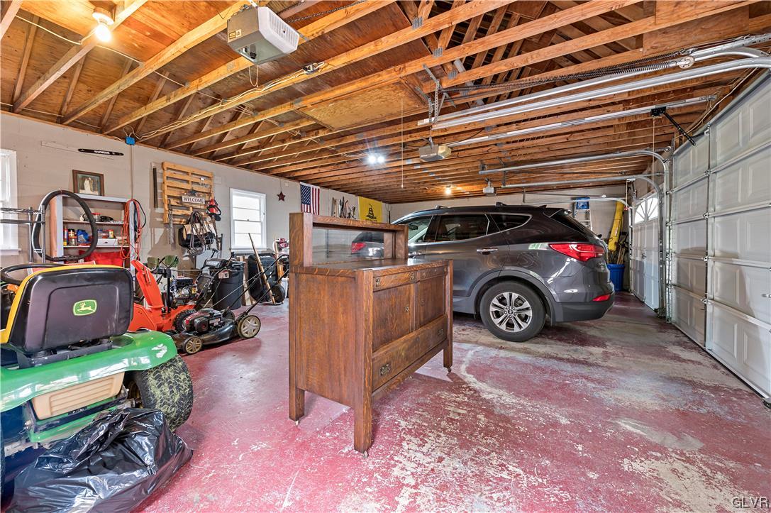 6175 Weaversville Road