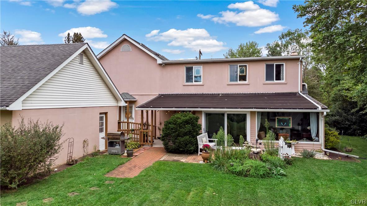 6175 Weaversville Road