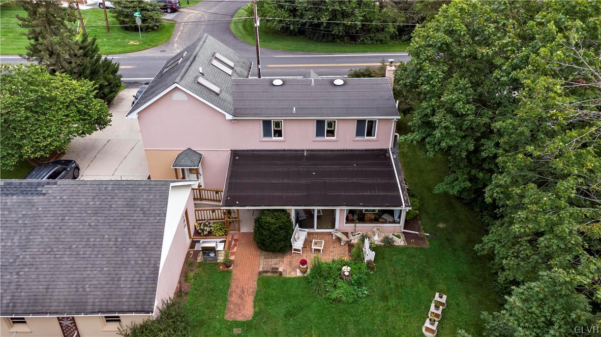 6175 Weaversville Road