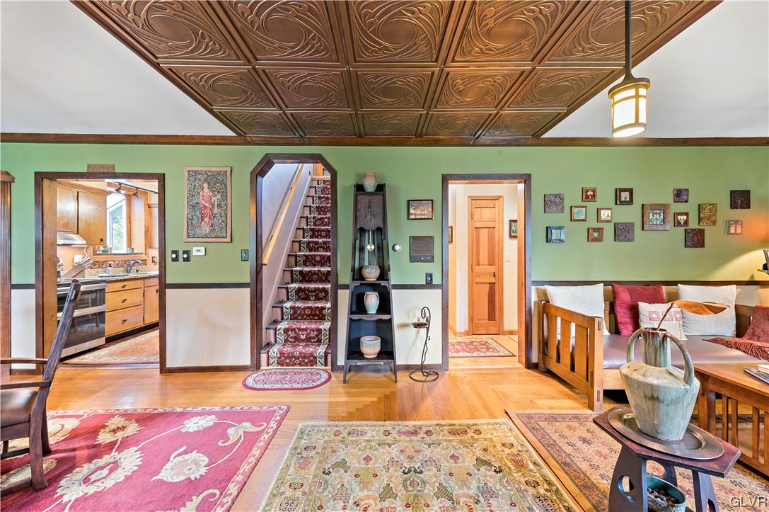 6175 Weaversville Road
