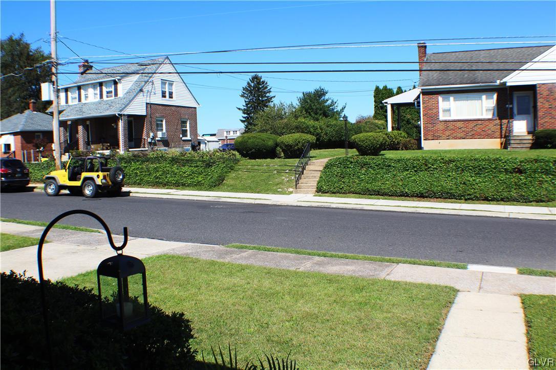 324 West Montgomery Street