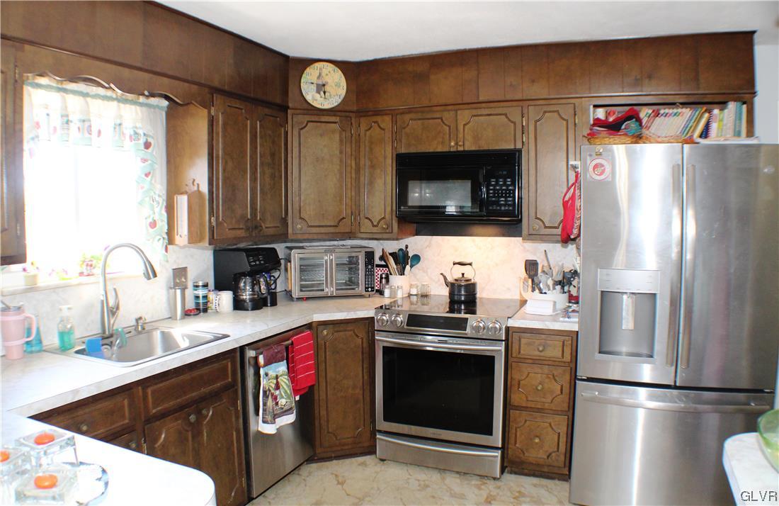 324 West Montgomery Street