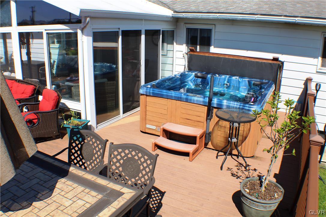 324 West Montgomery Street