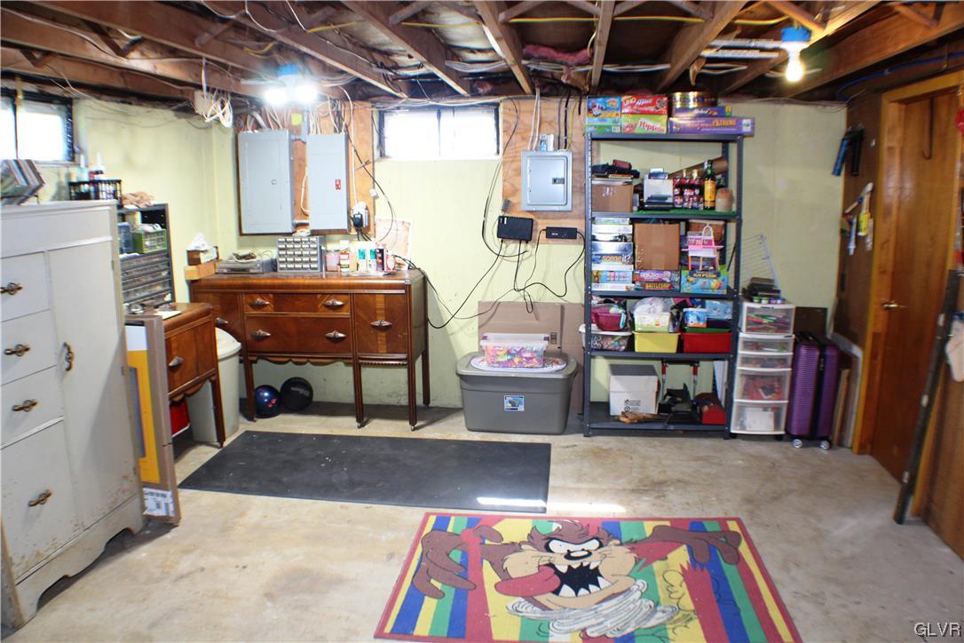 324 West Montgomery Street