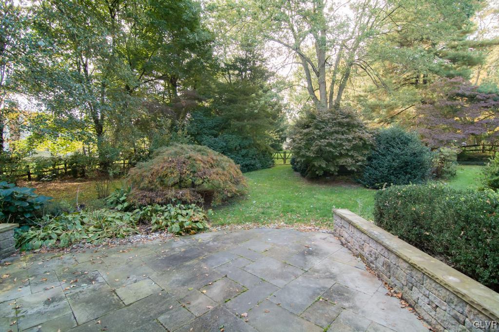 6464 Chestnut Hill Road