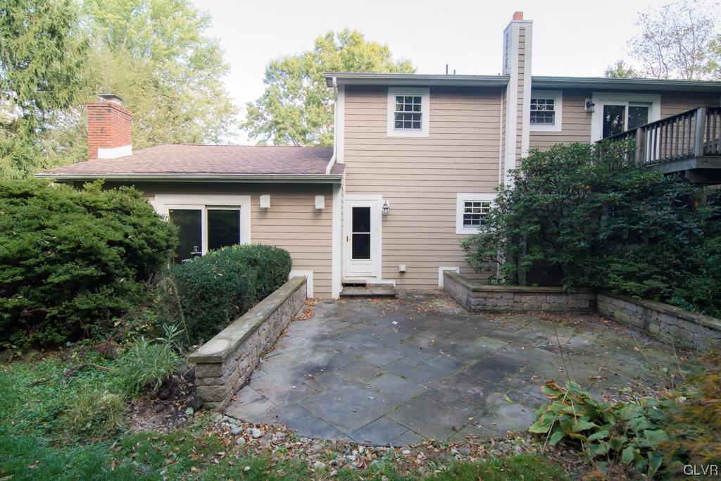 6464 Chestnut Hill Road
