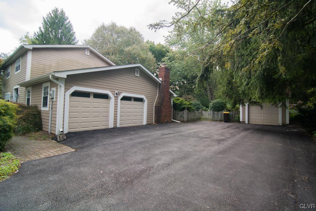 6464 Chestnut Hill Road