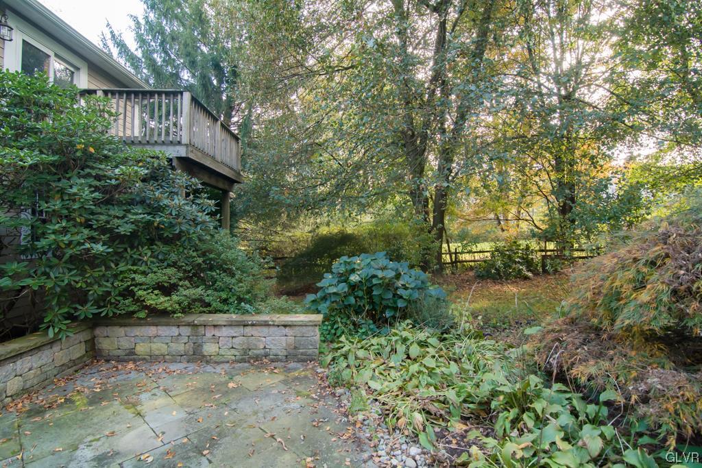 6464 Chestnut Hill Road